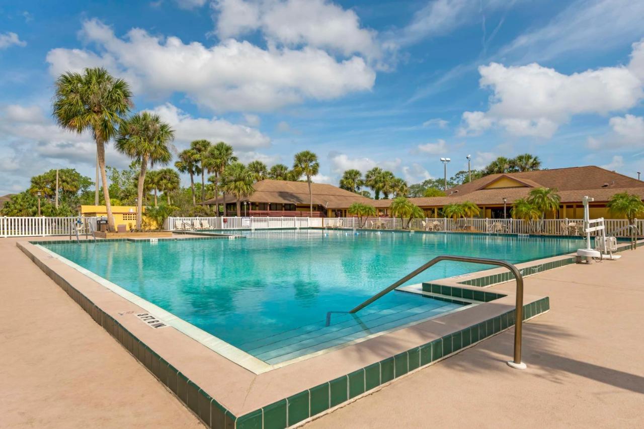 Best Western International Speedway Hotel Daytona Beach Eksteriør billede