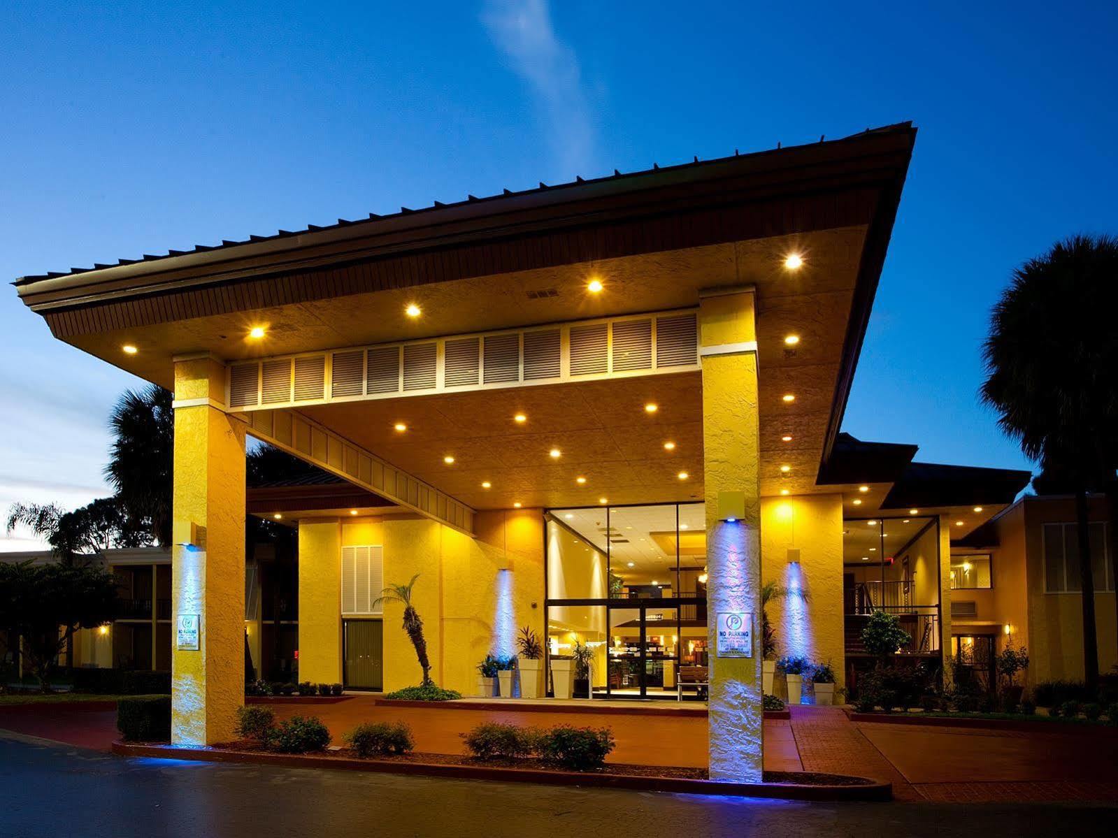 Best Western International Speedway Hotel Daytona Beach Eksteriør billede